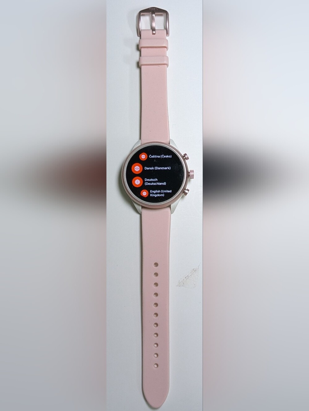 Fossil Pink Silicone Smartwatch with Round Touchscreen